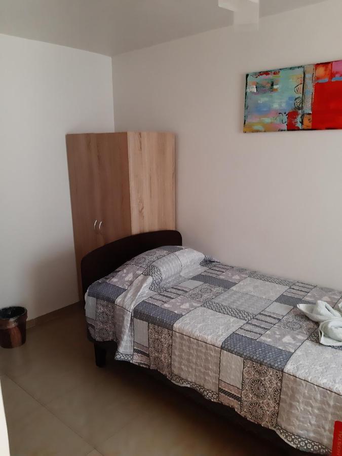 Hostal D' Silvia Arica Bagian luar foto