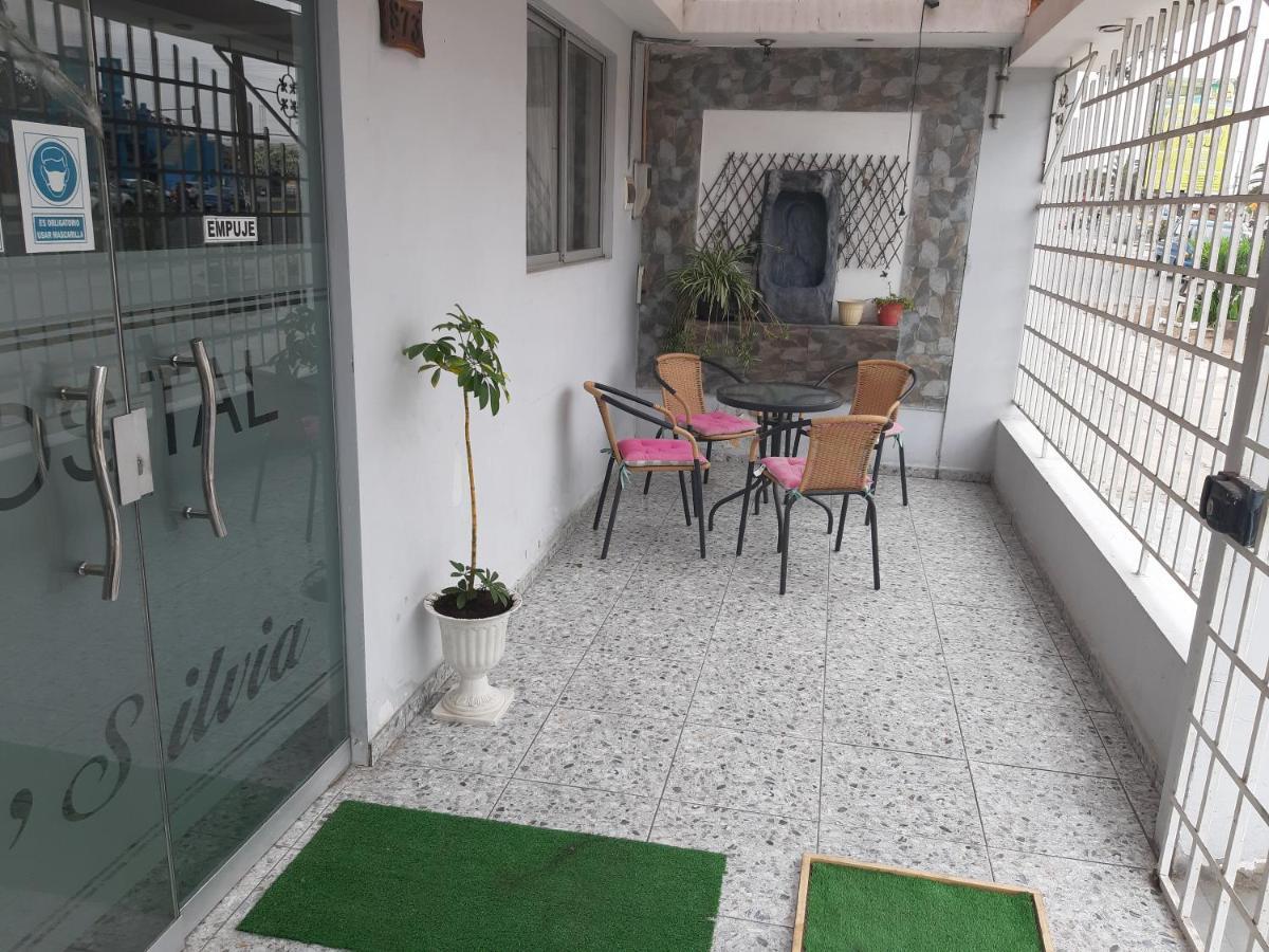 Hostal D' Silvia Arica Bagian luar foto